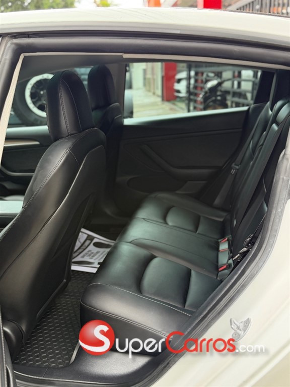 2022 Tesla Model 3 Long Range — foto 7 / 10