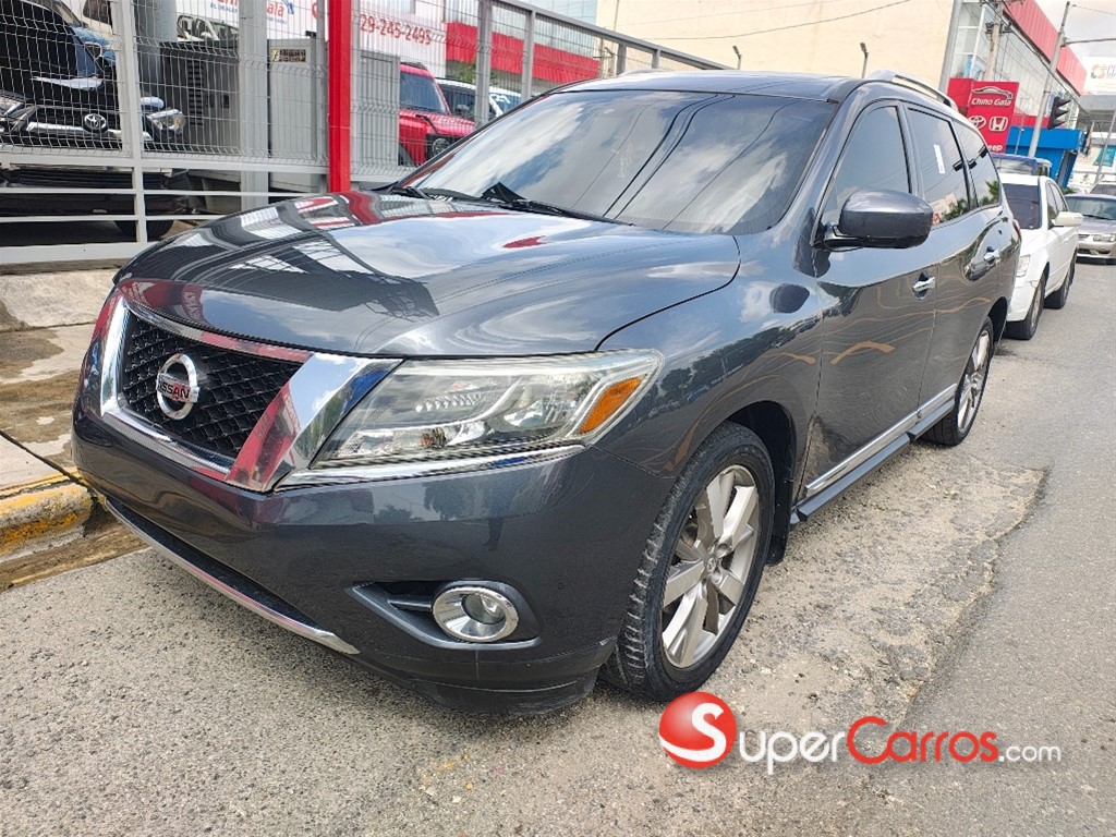 2014 Nissan Pathfinder SE