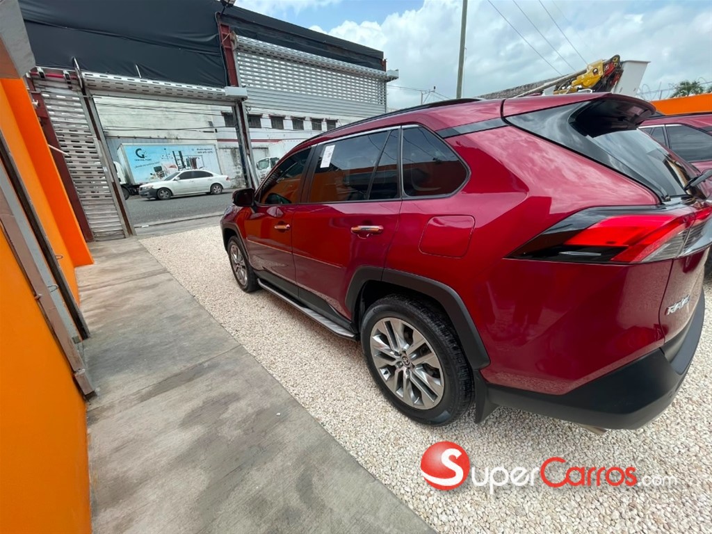 2022 Toyota RAV4 Limited — foto 2 / 12
