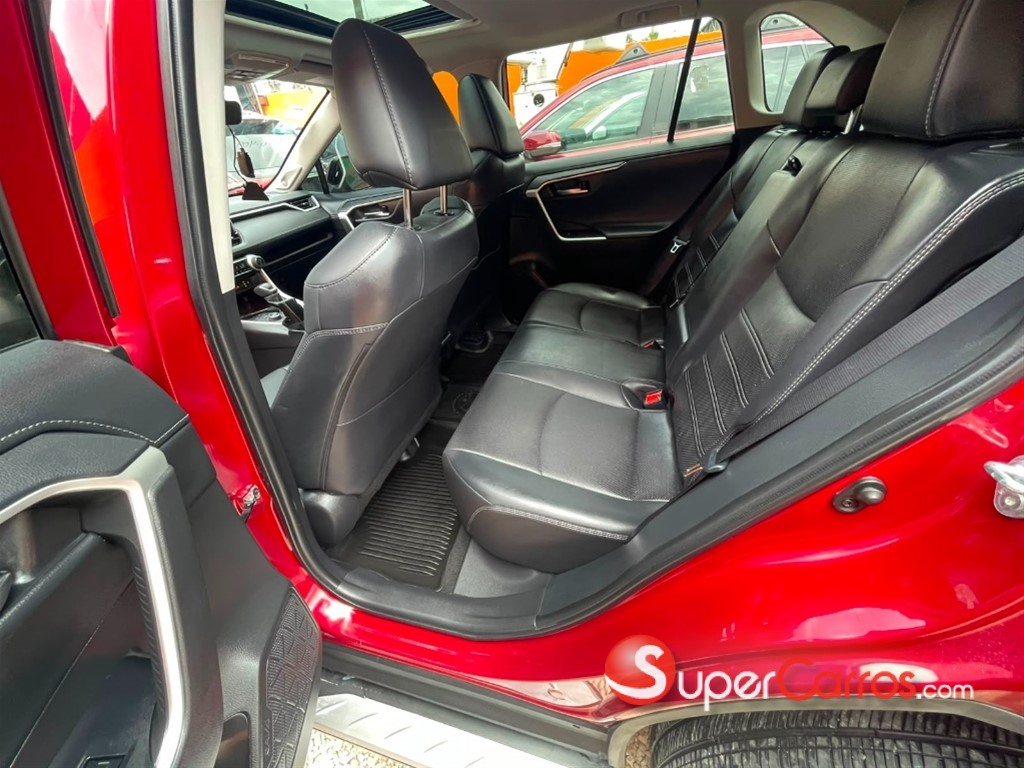 2022 Toyota RAV4 Limited — foto 9 / 12