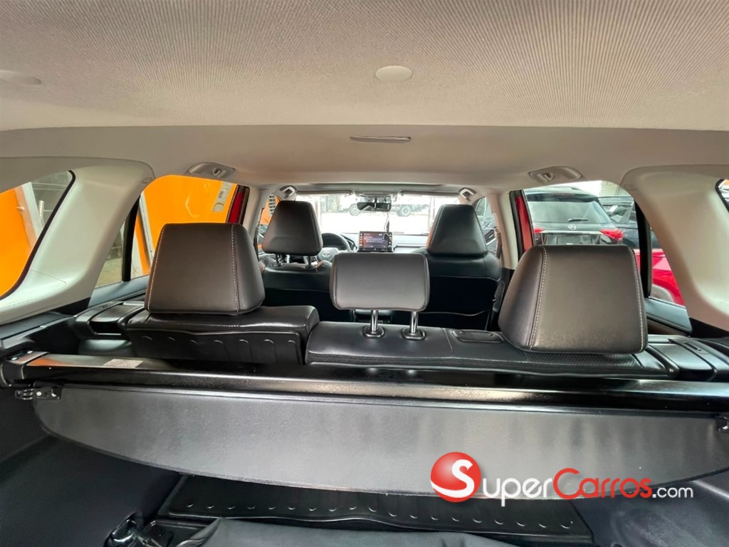 2022 Toyota RAV4 Limited — foto 10 / 12