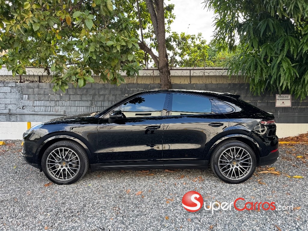 2020 Porsche Cayenne Coupe S — foto 3 / 12