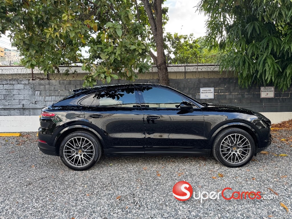 2020 Porsche Cayenne Coupe S — foto 4 / 12