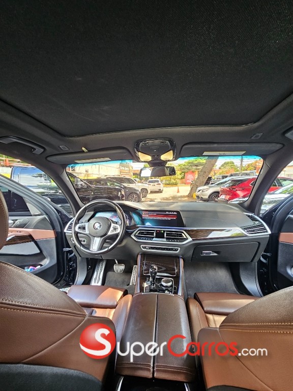2020 BMW X 5 40i — foto 5 / 10