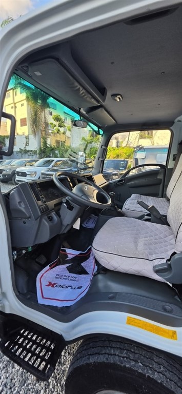 2022 Isuzu ELF — foto 6 / 12