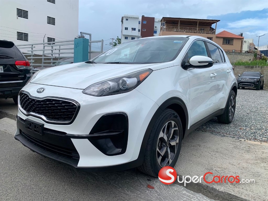 2020 Kia Sportage LX — foto 2 / 10