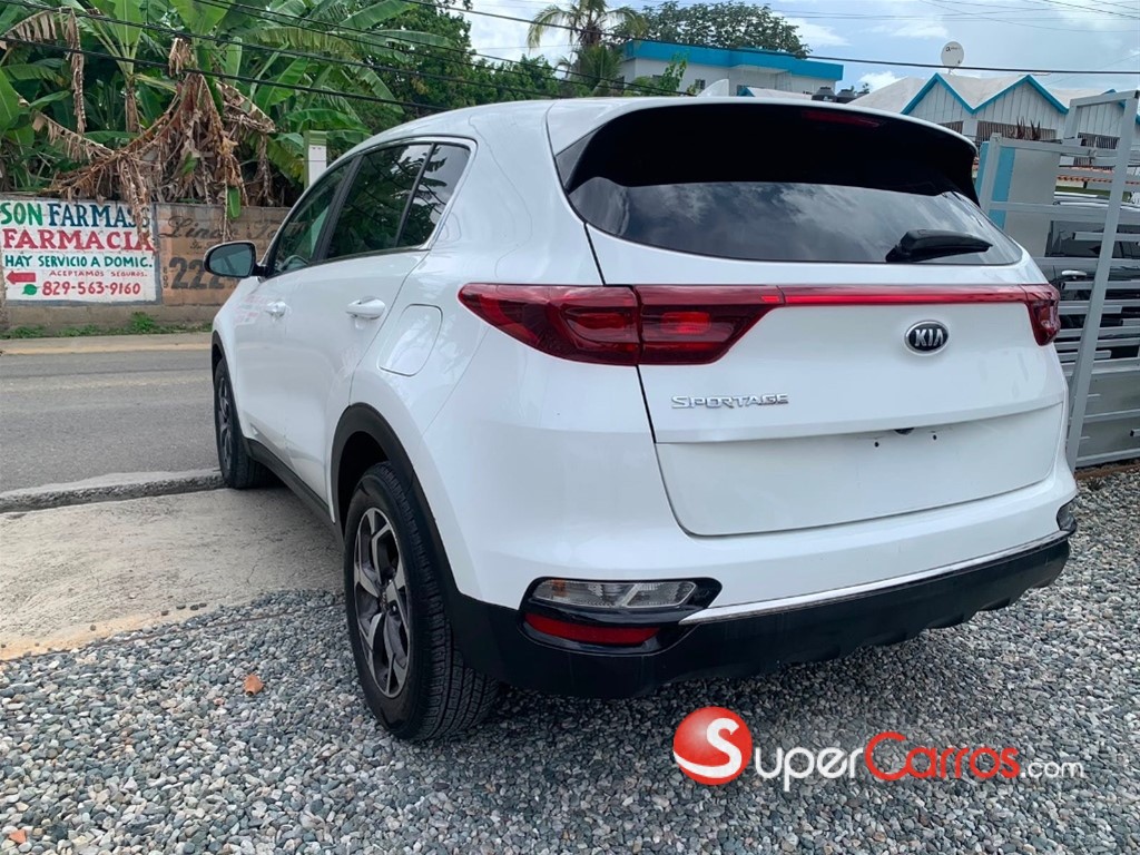 2020 Kia Sportage LX — foto 4 / 10