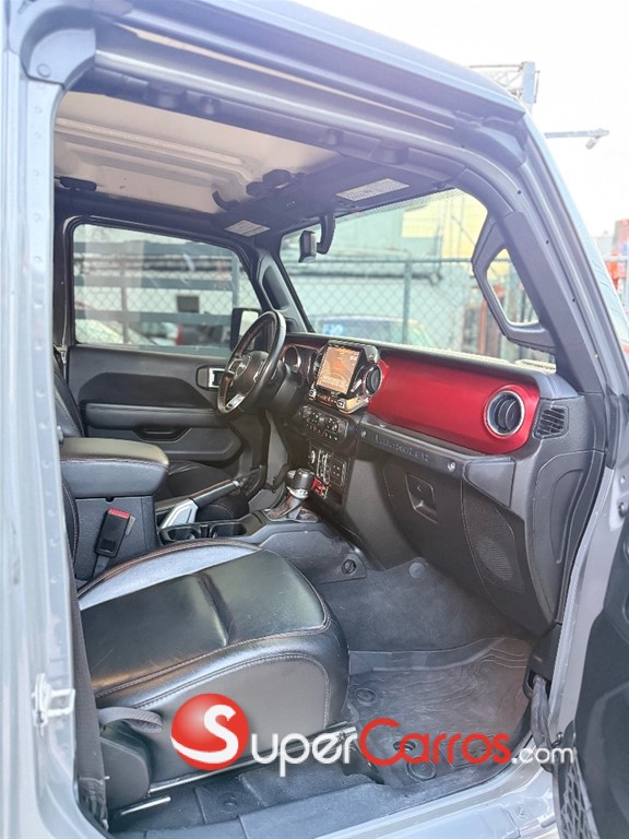 2021 Jeep Wrangler Rubicon Unlimited — foto 6 / 8