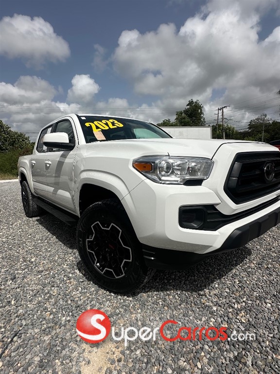 2023 Toyota Tacoma SR5 — foto 2 / 10