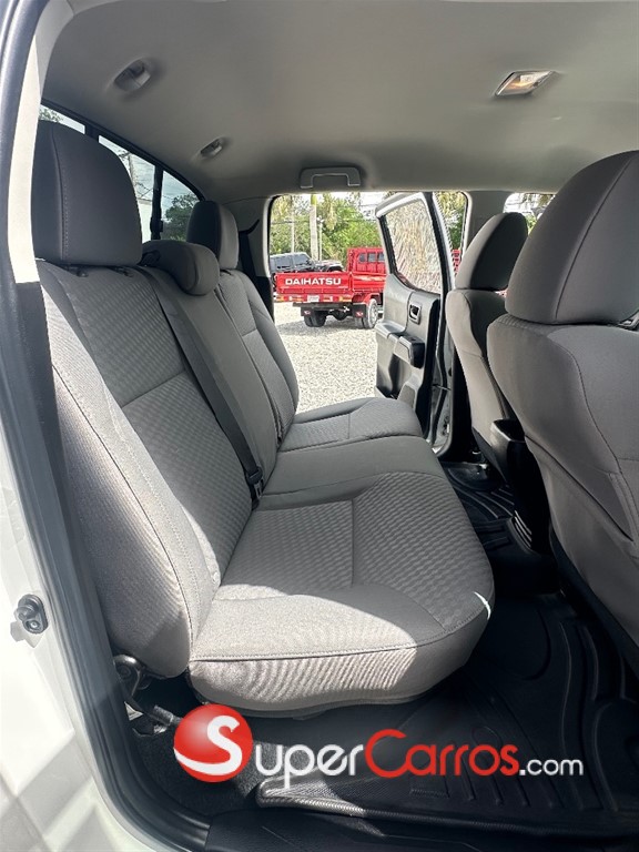 2023 Toyota Tacoma SR5 — foto 7 / 10