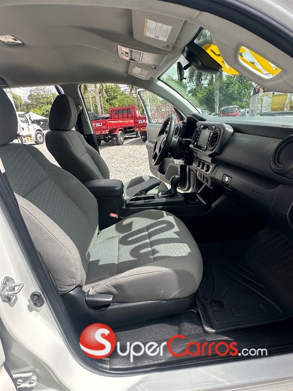 2023 Toyota Tacoma SR5 — foto 8 / 10