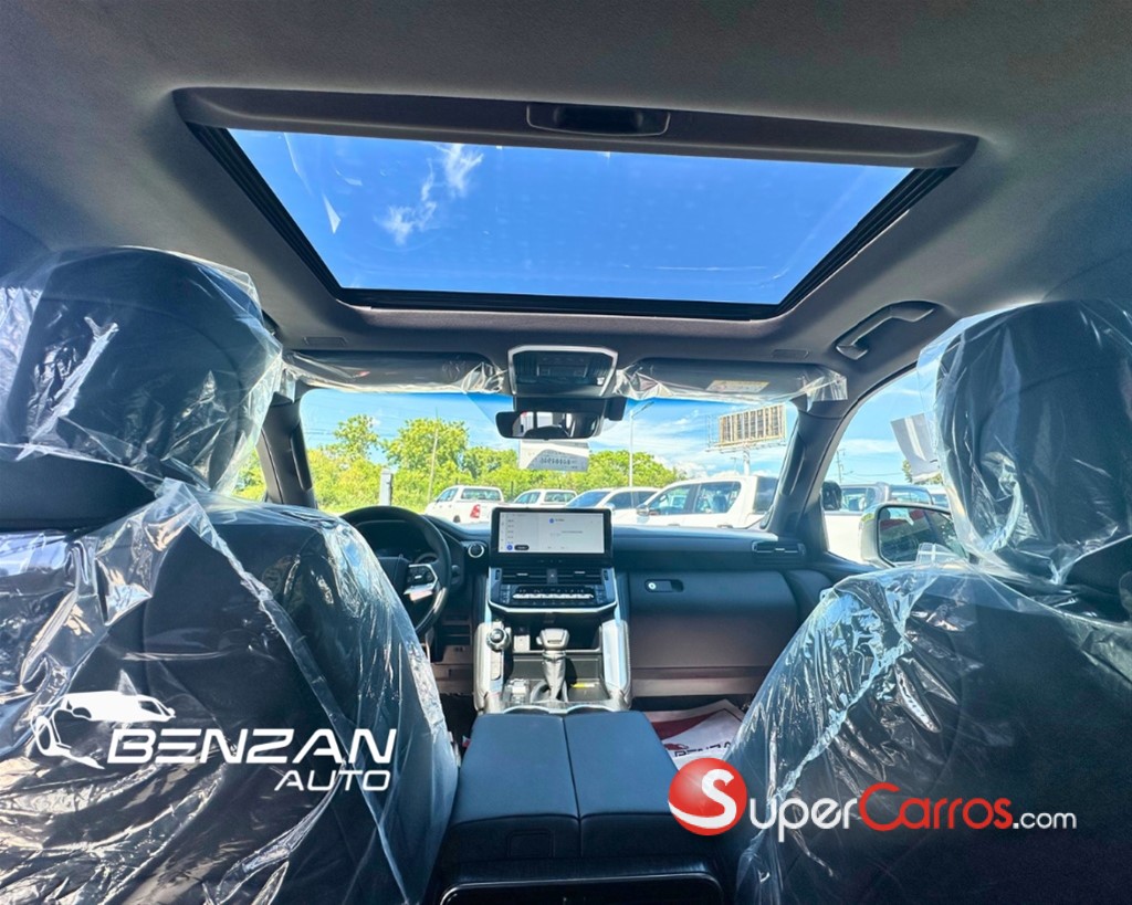 2027 Toyota Land Cruiser 300 ZX Hybrid — foto 7 / 8