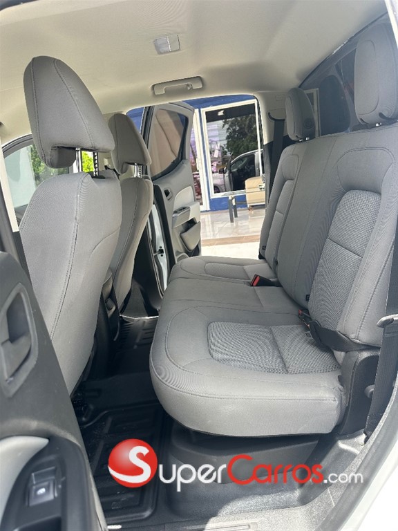 2022 Chevrolet Colorado LT — foto 8 / 12