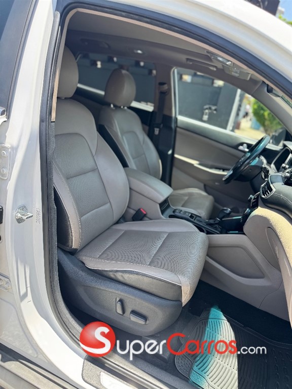 2021 Hyundai Tucson Ultimate — foto 11 / 12