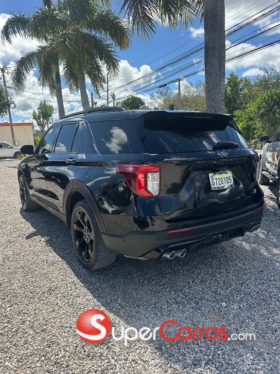 2020 Ford Explorer ST — foto 4 / 10