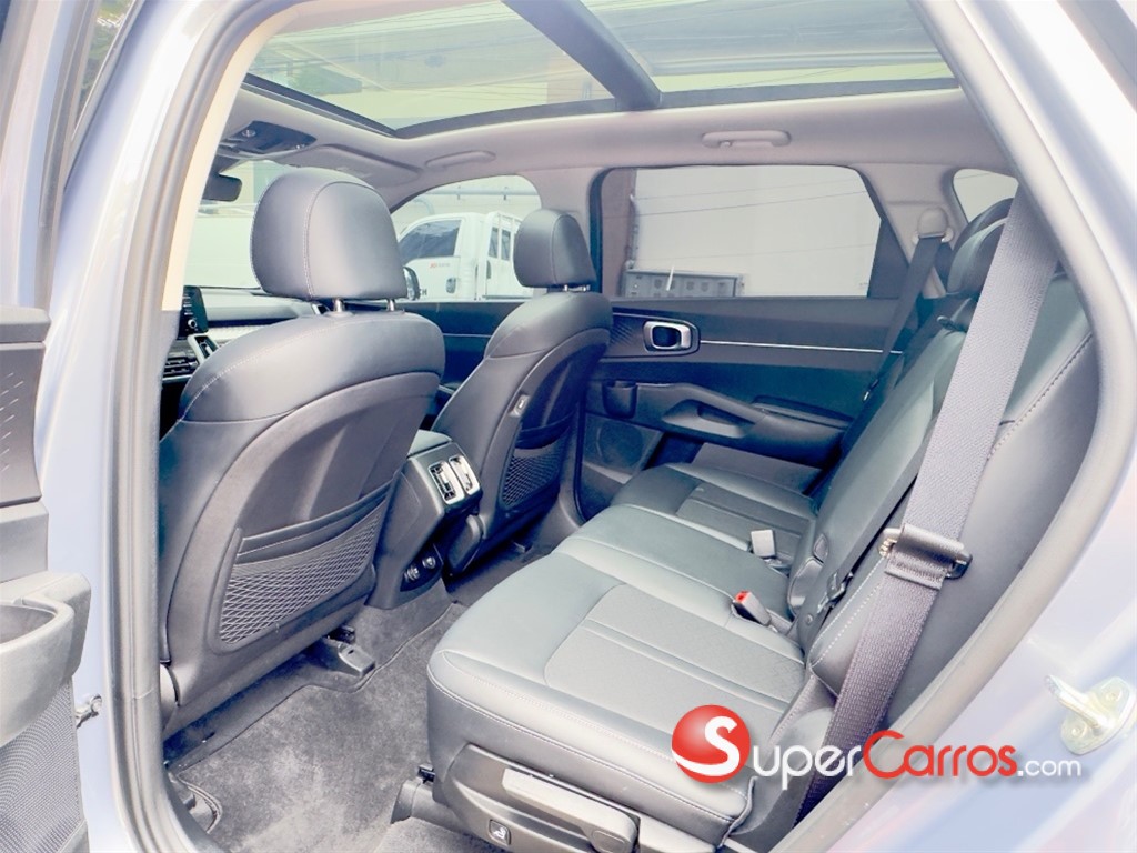2021 Kia Sorento S — foto 7 / 12