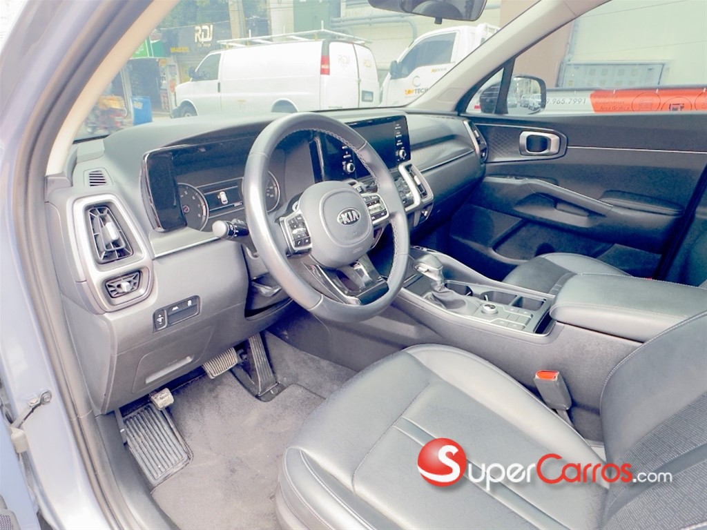 2021 Kia Sorento S — foto 8 / 12