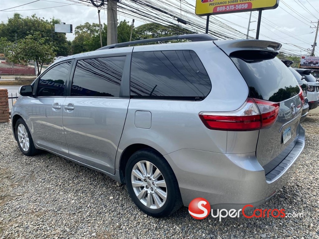 2018 Toyota Sienna LE — foto 2 / 12