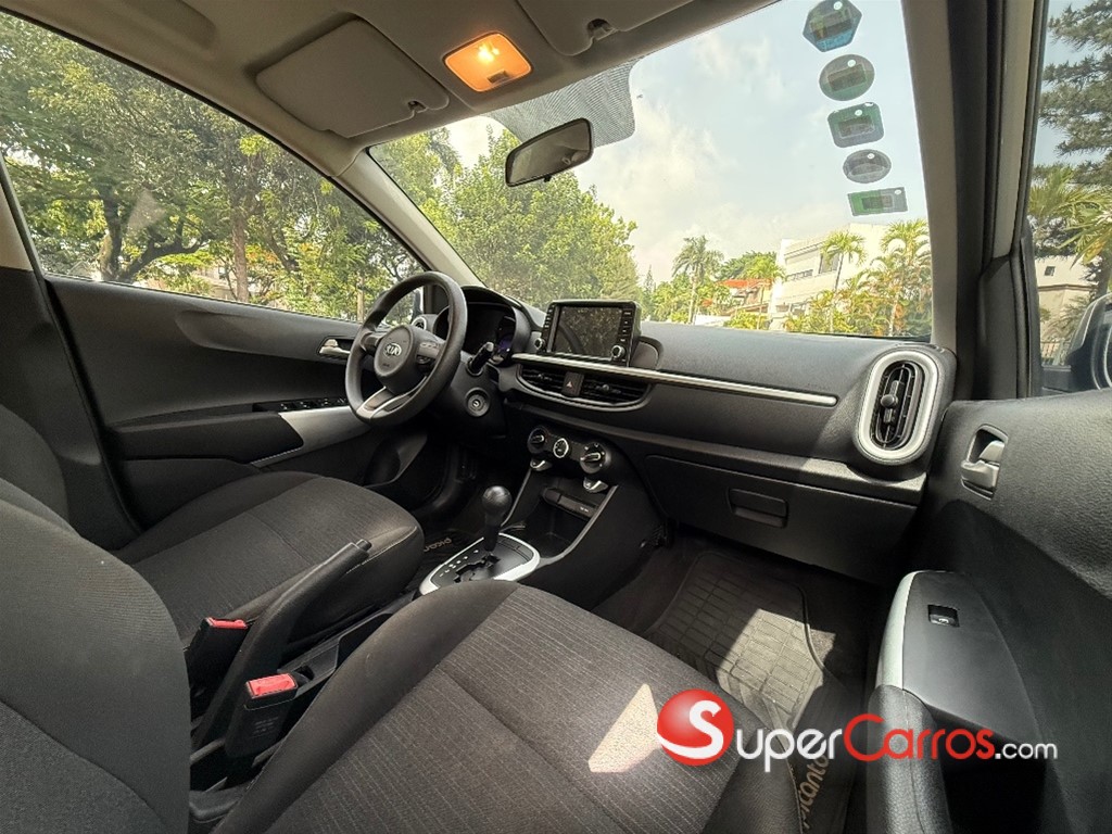 2018 Kia Picanto — foto 8 / 10