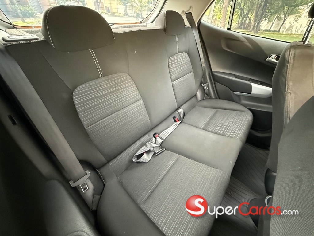 2018 Kia Picanto — foto 9 / 10