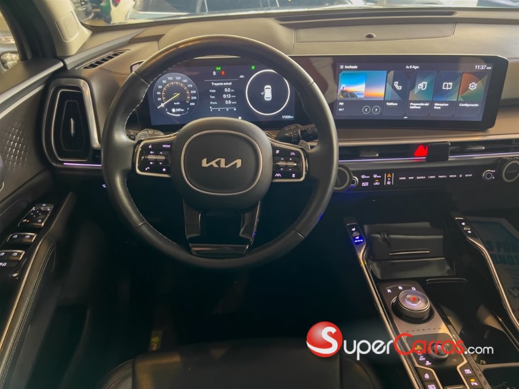 2025 Kia Sorento — foto 9 / 12
