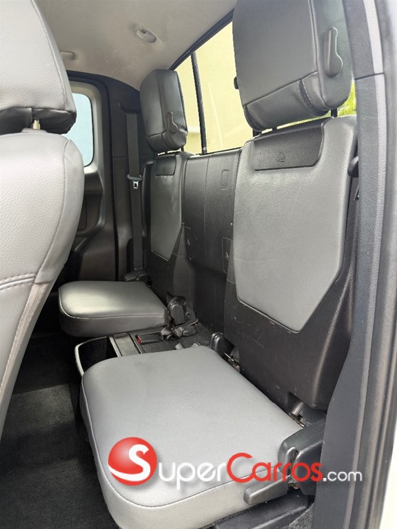 2019 Toyota Tacoma — foto 9 / 10