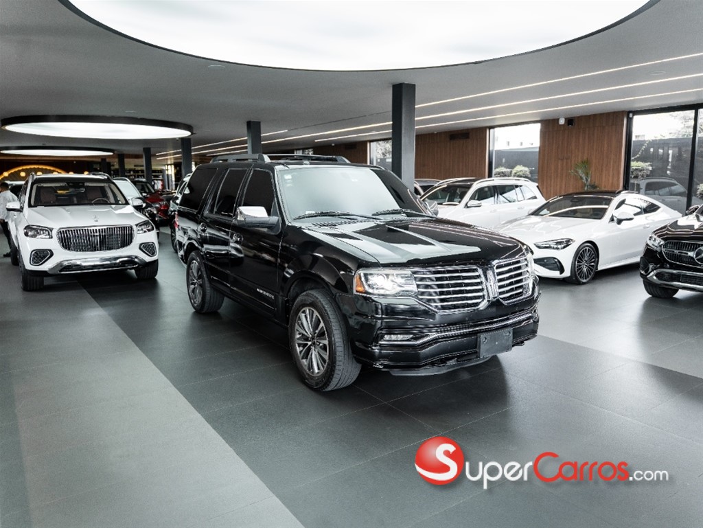 2016 Lincoln Navigator — foto 5 / 11