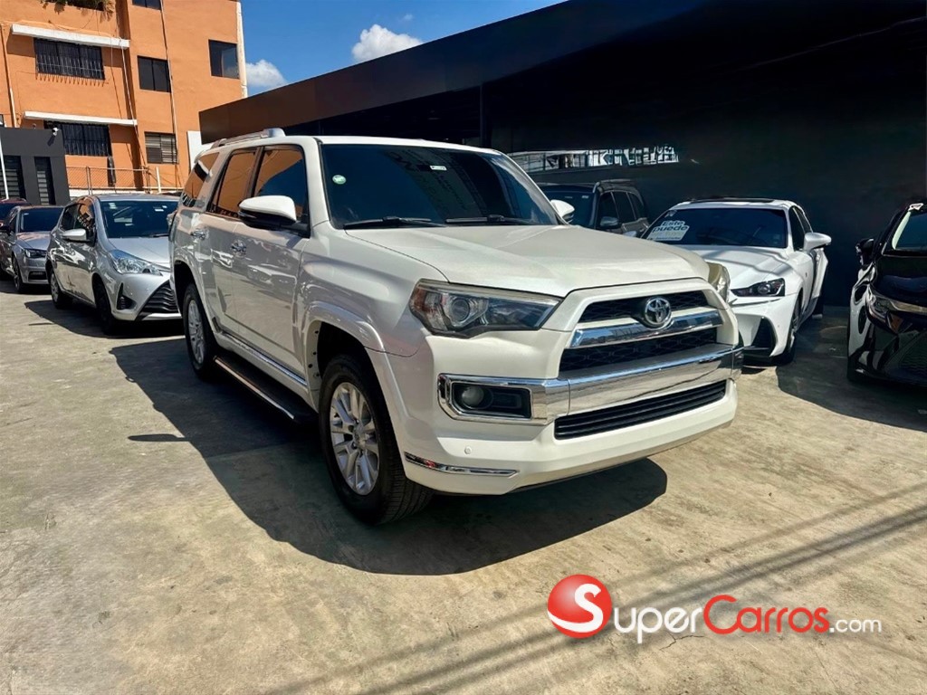 2017 Toyota 4 Runner Limited — foto 3 / 11