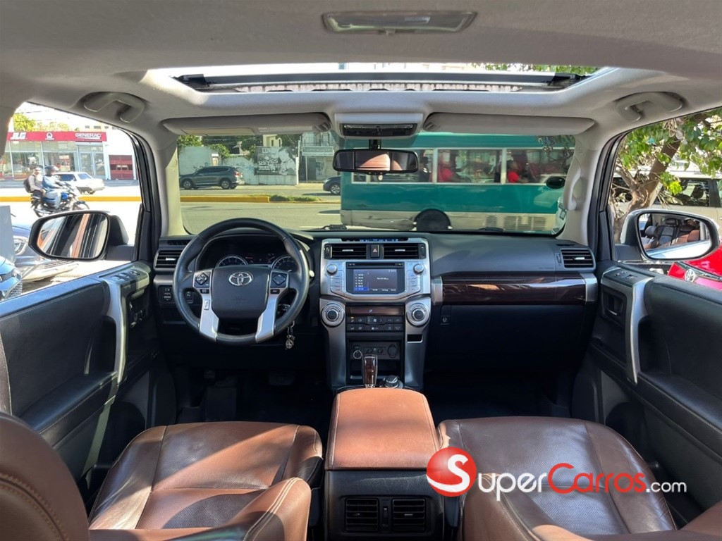 2017 Toyota 4 Runner Limited — foto 4 / 11
