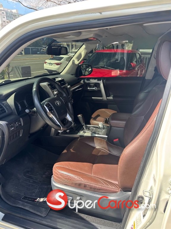 2017 Toyota 4 Runner Limited — foto 6 / 11