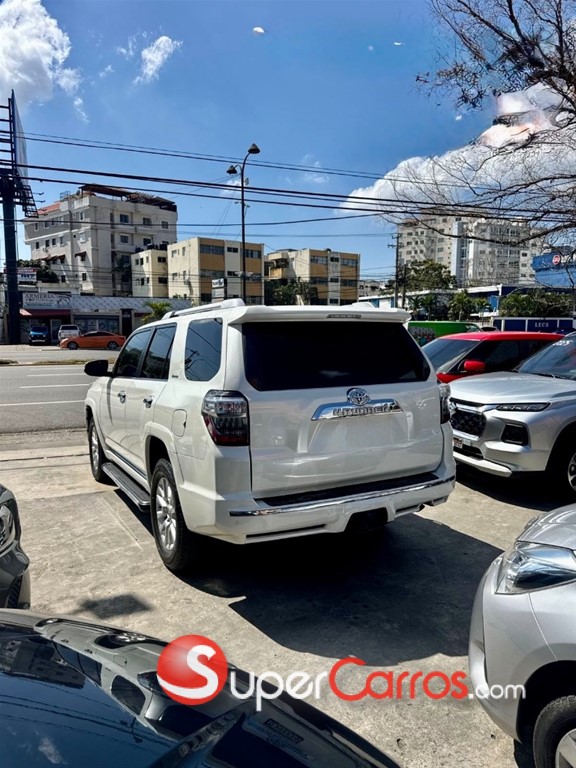 2017 Toyota 4 Runner Limited — foto 11 / 11