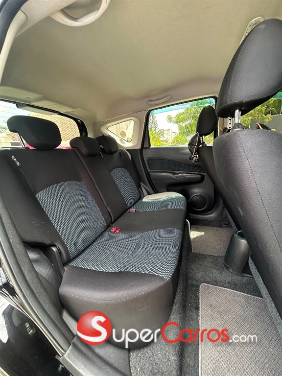 2017 Nissan Note — foto 9 / 10