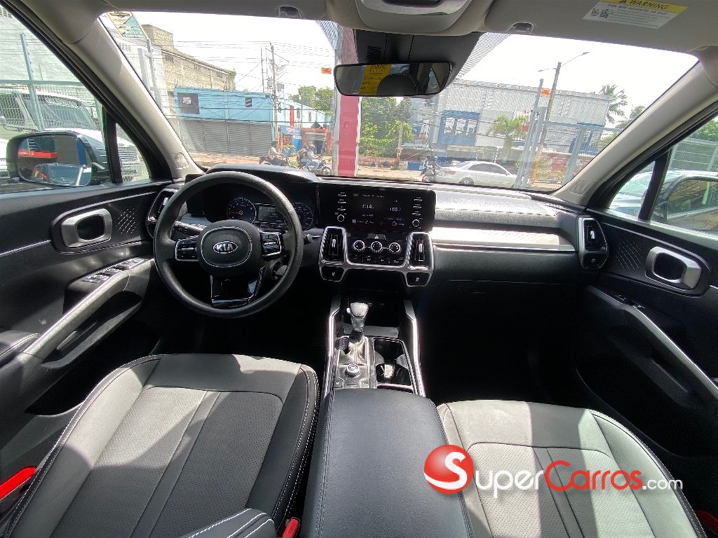 2021 Kia Sorento LX — foto 7 / 11