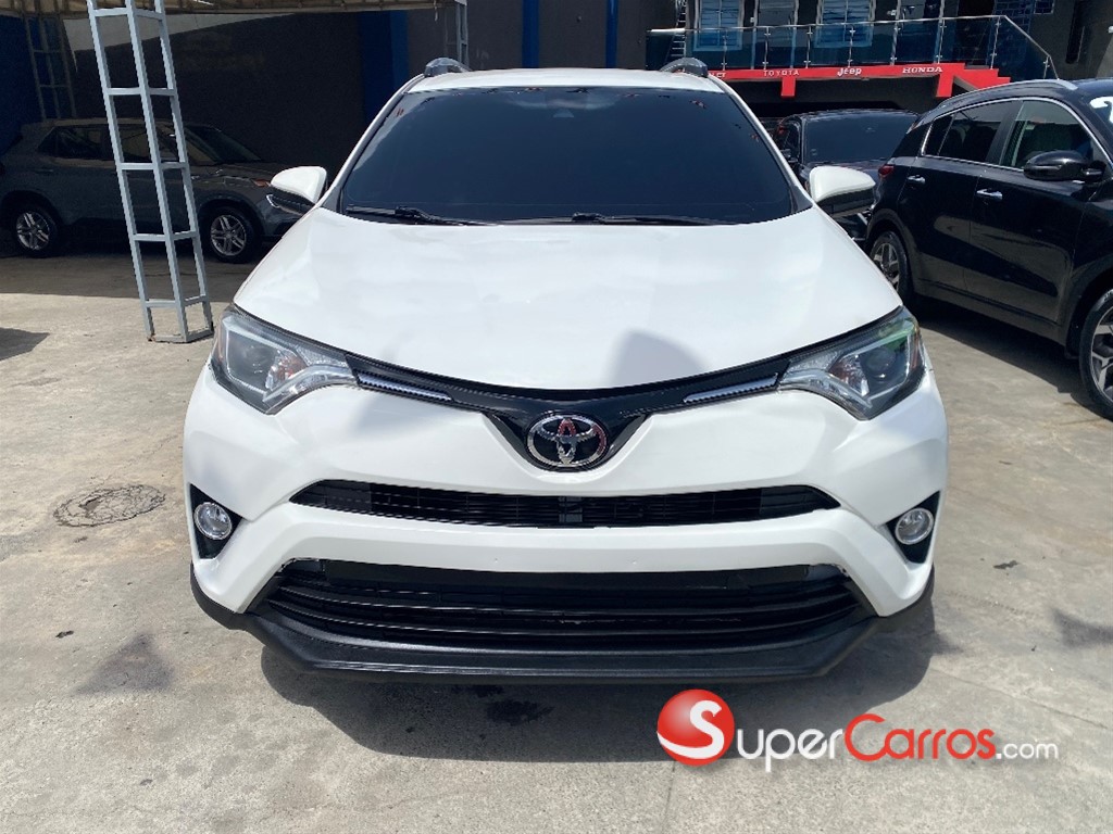 2017 Toyota RAV4 LE — foto 2 / 11