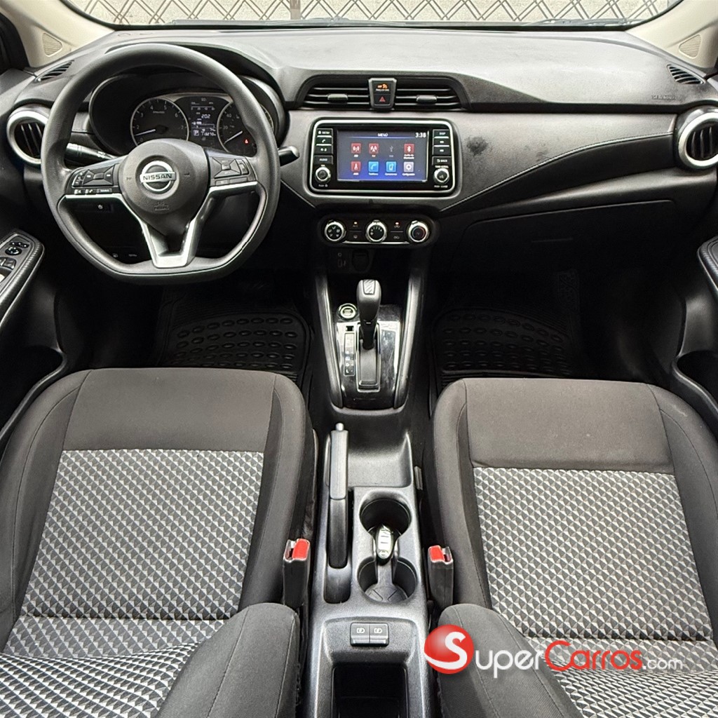 2021 Nissan Versa S Plus — foto 10 / 12