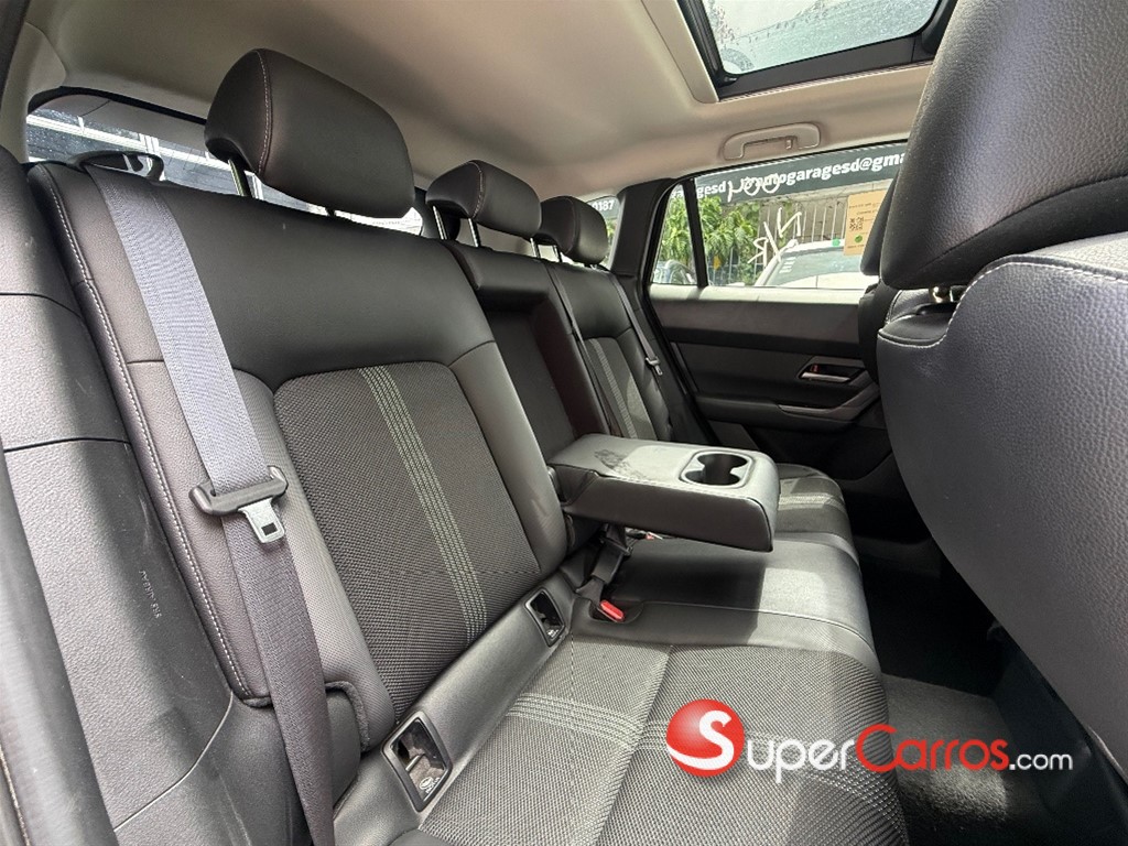 2023 Mazda CX-50 Preferred Plus — foto 9 / 12