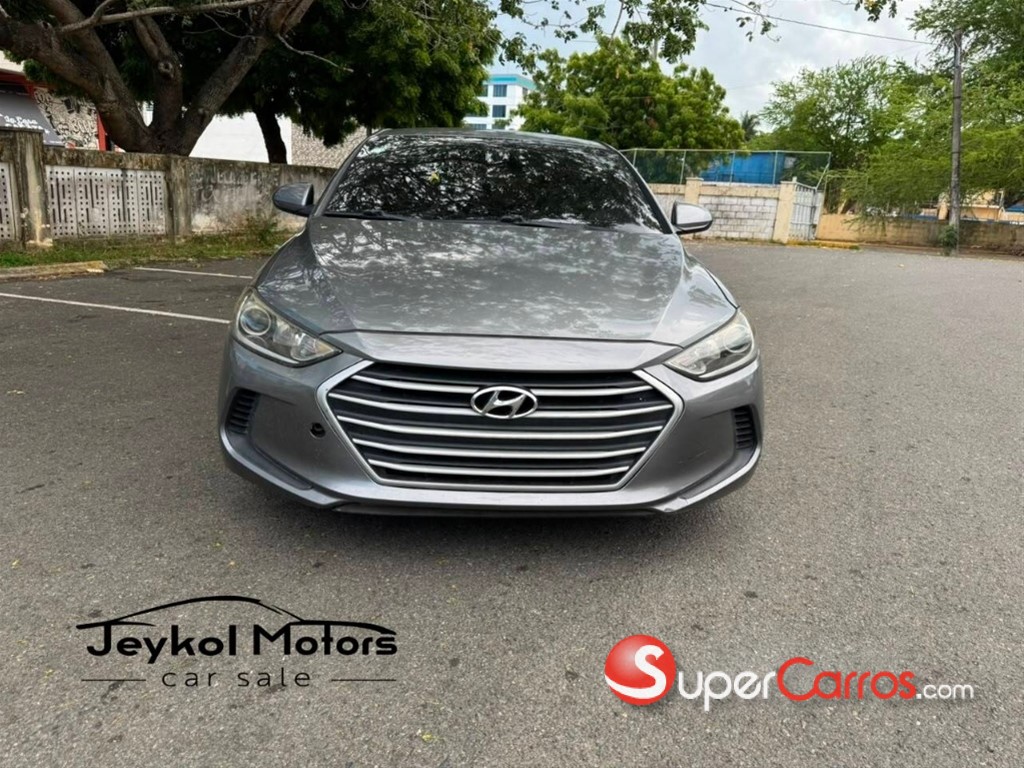 2017 Hyundai Elantra — foto 10 / 11