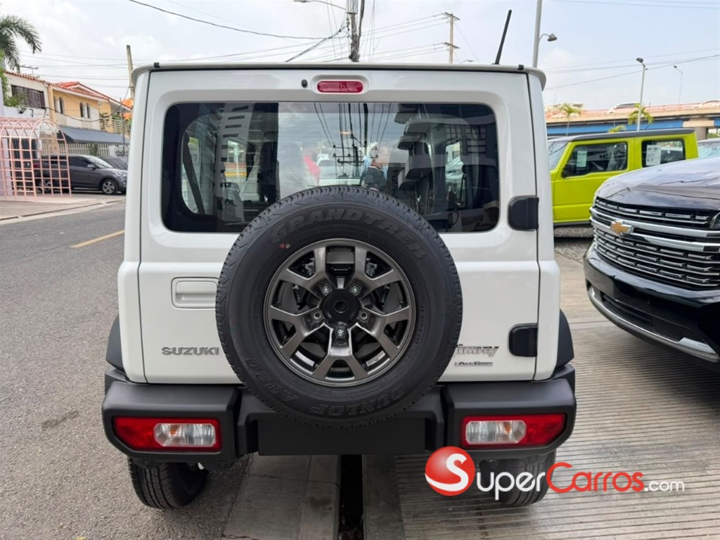 2027 Suzuki Jimny GLX — foto 6 / 12