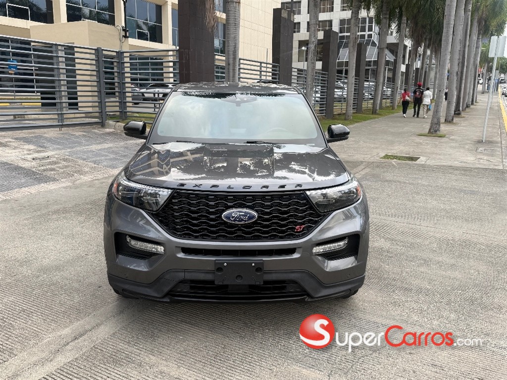 2021 Ford Explorer ST — foto 2 / 11