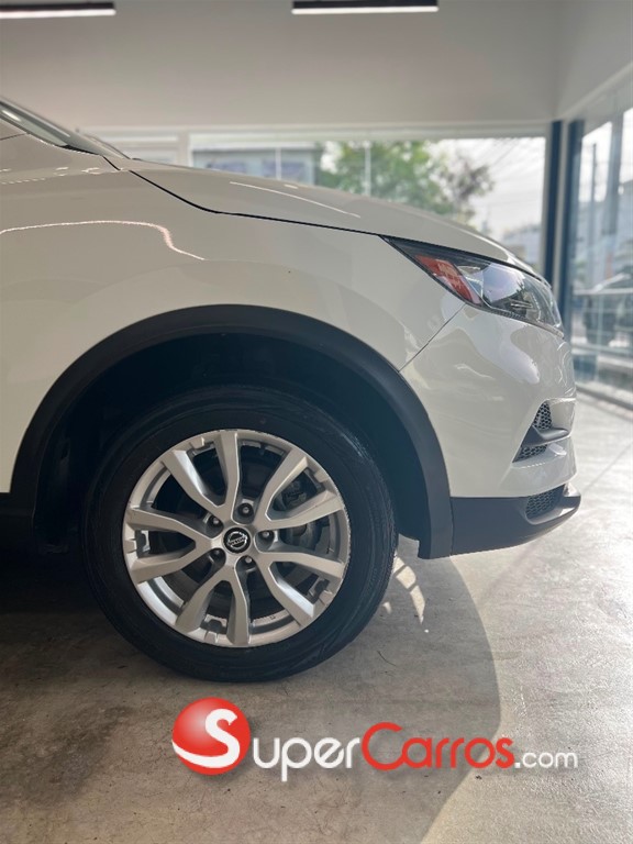 2021 Nissan Rogue Sport — foto 12 / 12
