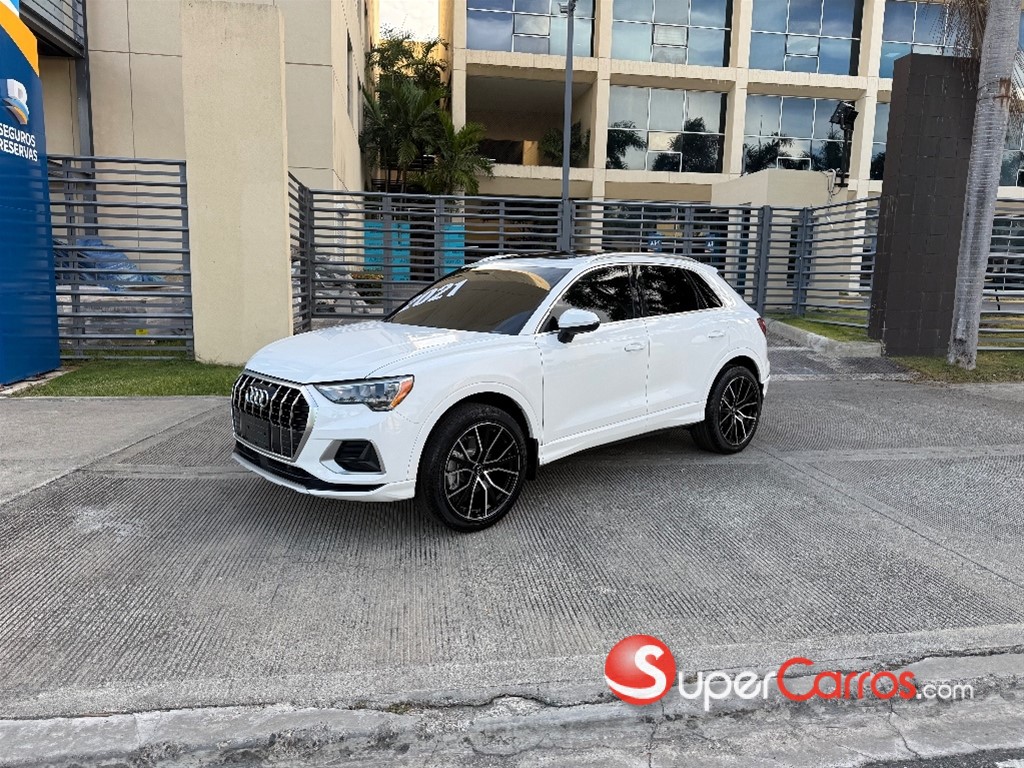 2021 Audi Q3 Premium Plus — foto 1 / 9