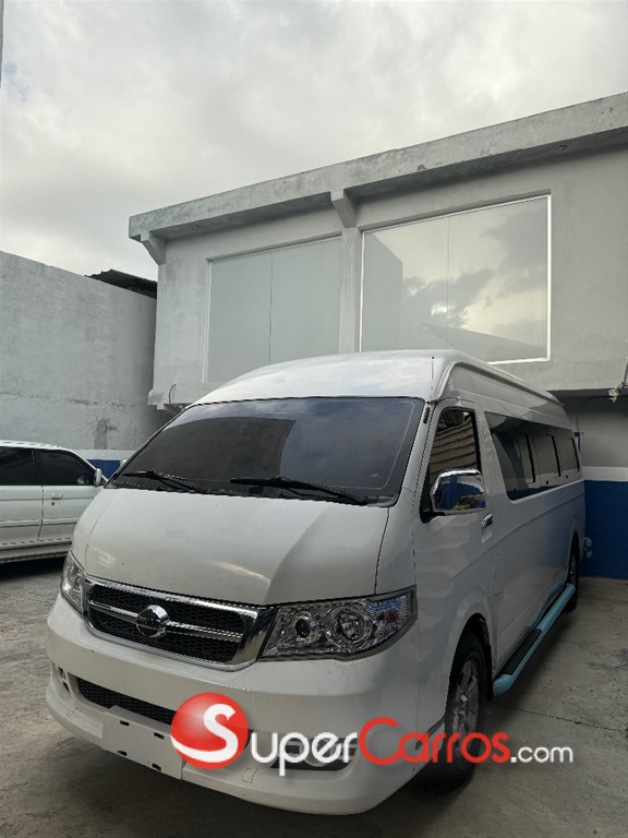 2023 Higer 23 Pasajeros — foto 2 / 10