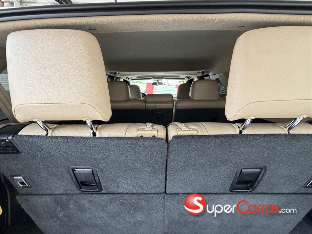 2011 Toyota 4 Runner Limited — foto 11 / 12