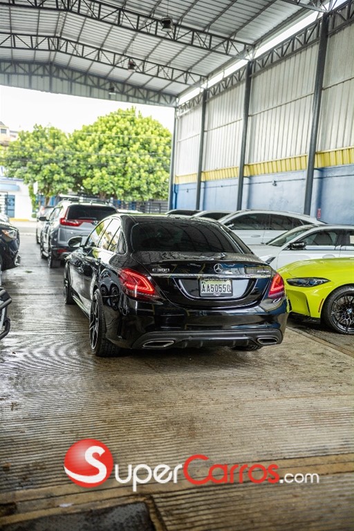 2019 Mercedes-Benz Clase C 300 AMG — foto 4 / 12