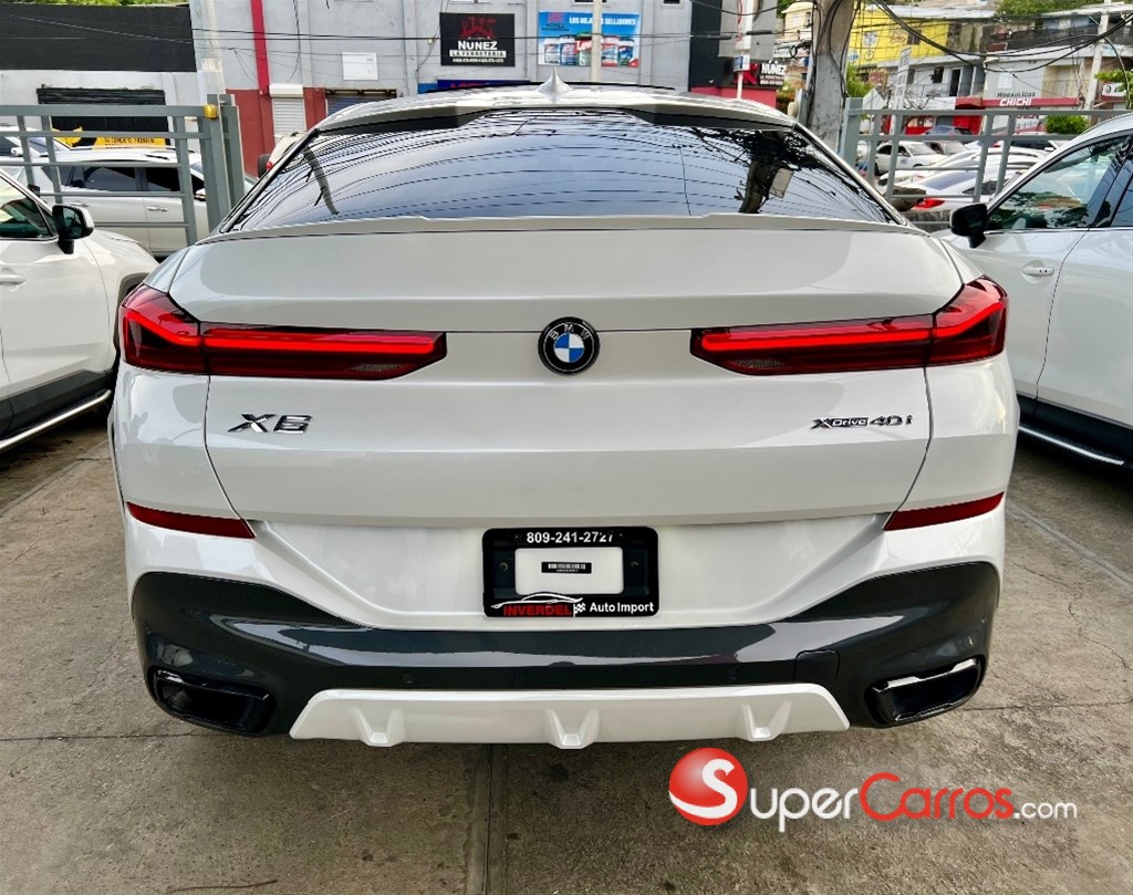 2020 BMW X 6 xDrive40i — foto 5 / 12