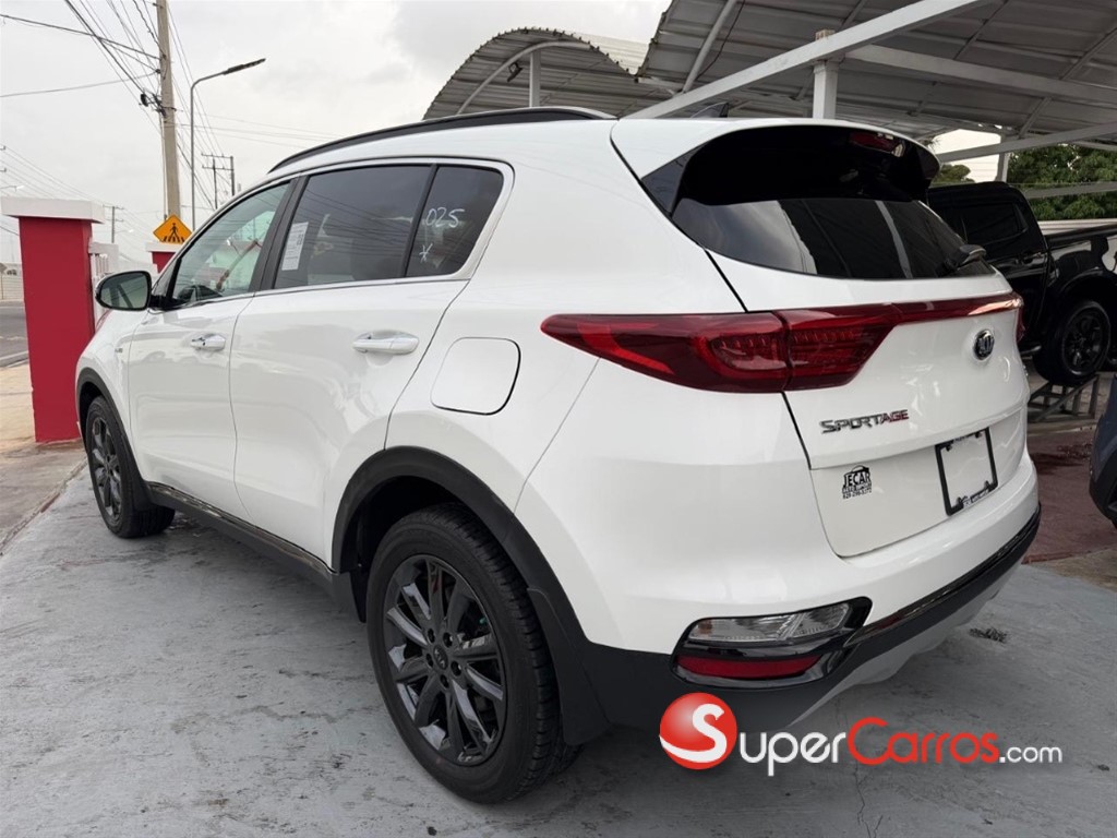 2020 Kia Sportage S — foto 5 / 10