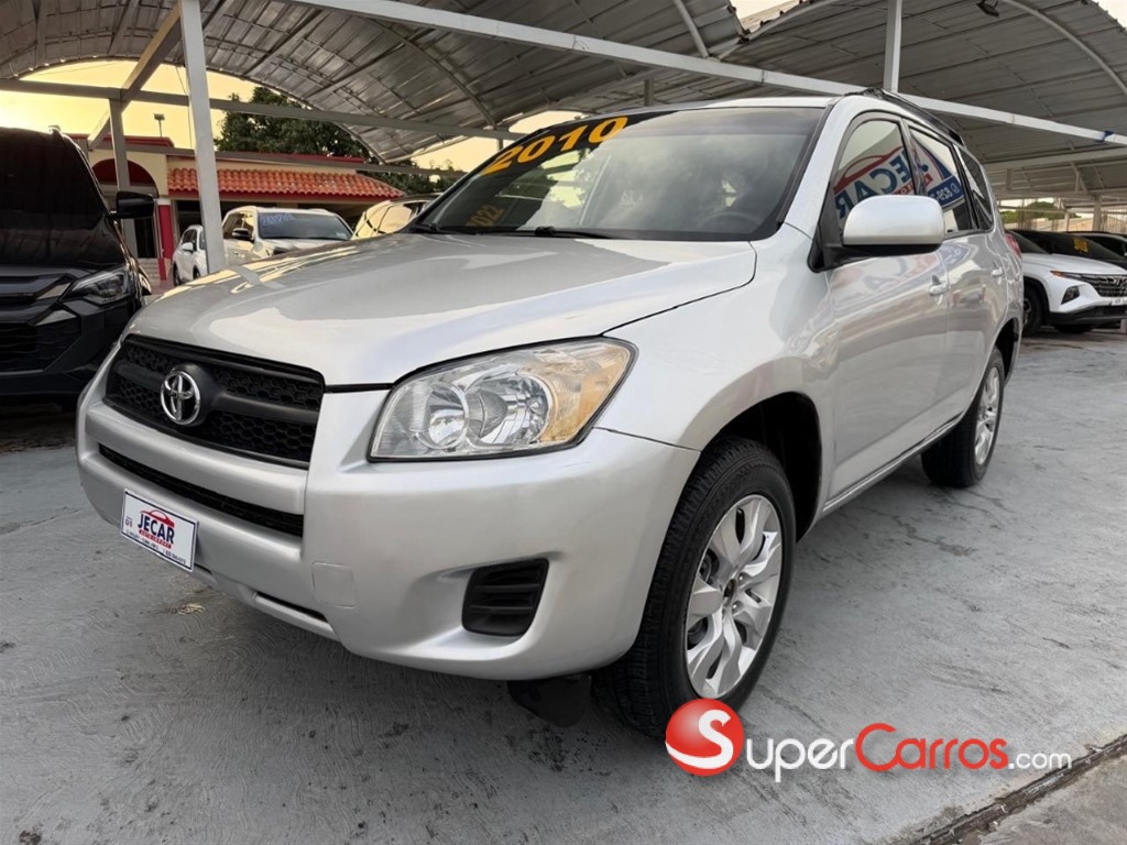 2010 Toyota RAV4 — foto 4 / 10