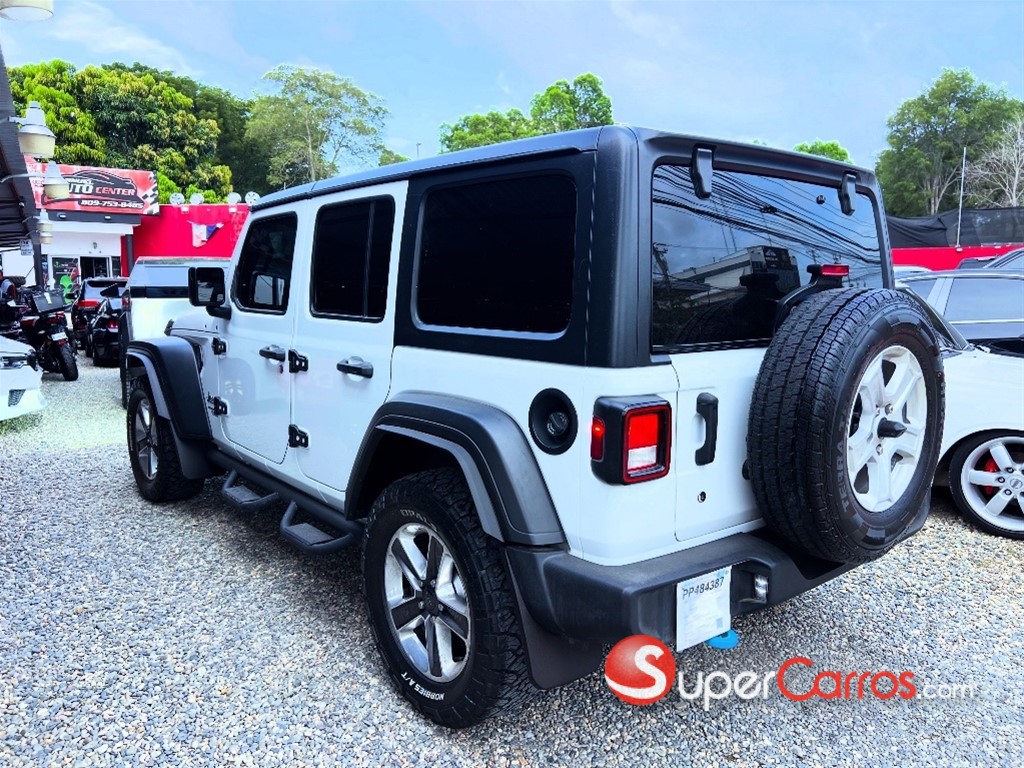 2020 Jeep Wrangler Sport — foto 6 / 12