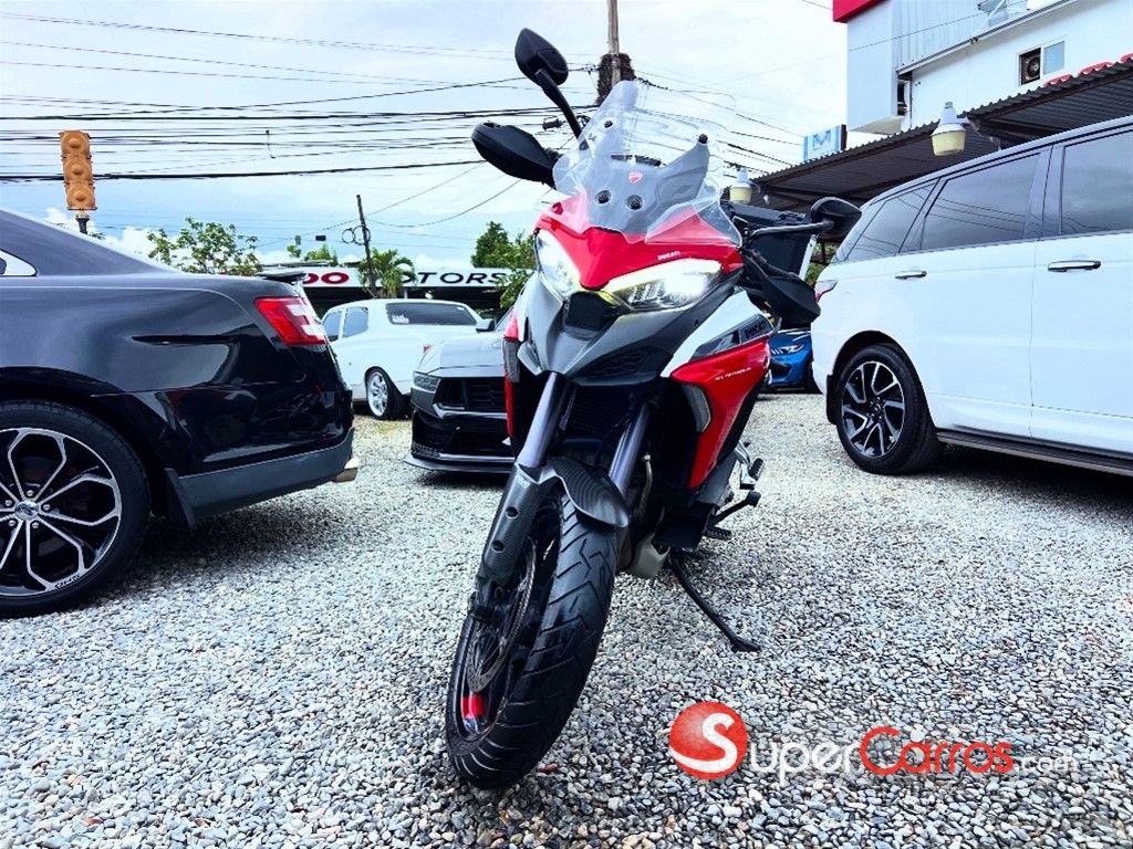 2021 Ducati Multistrada PIKES PEAK V4 — foto 10 / 12