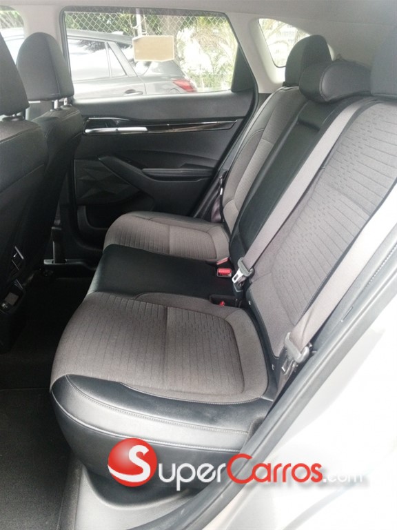 2023 Kia Seltos — foto 7 / 9
